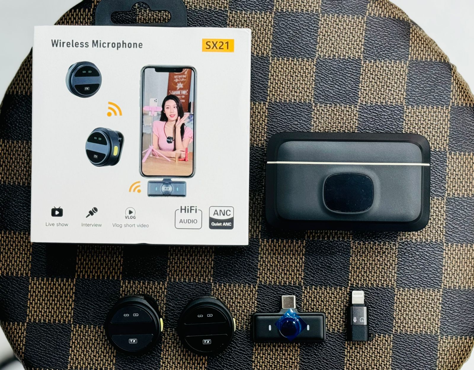 Newest SX21 Magnetic Digital Portable Wireless Stereo Lavalier Microphone, Mini Noise-Cancelling Lapel Mic for Live Interviews and Outdoor Use